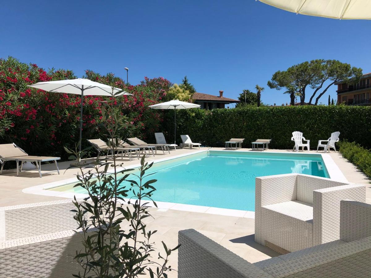 Bed And Breakfast Da Beatrice Sirmione Exterior photo