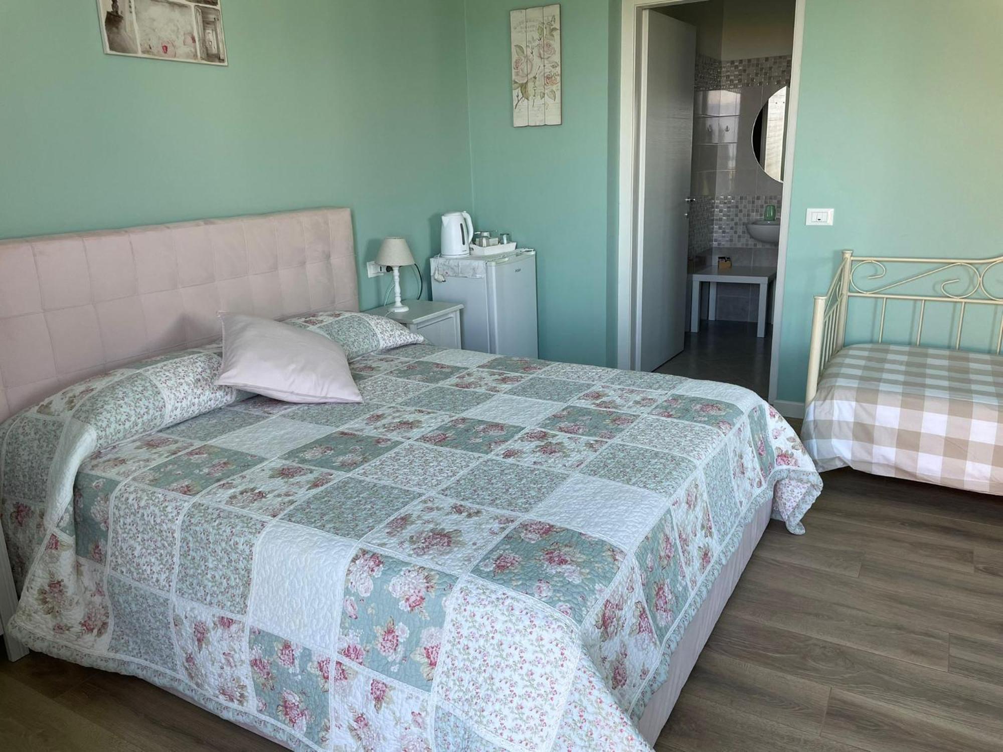 Bed And Breakfast Da Beatrice Sirmione Exterior photo