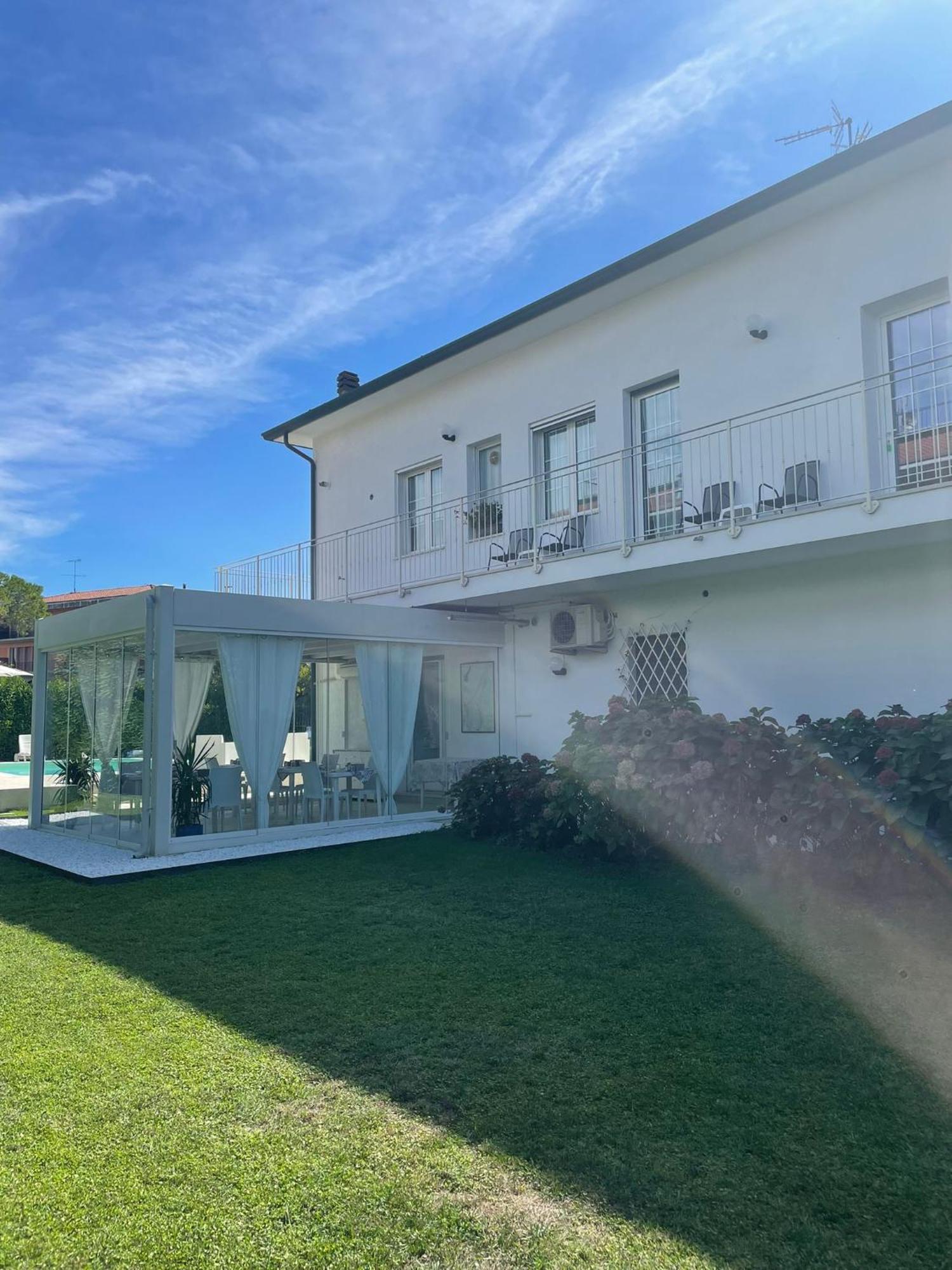 Bed And Breakfast Da Beatrice Sirmione Exterior photo